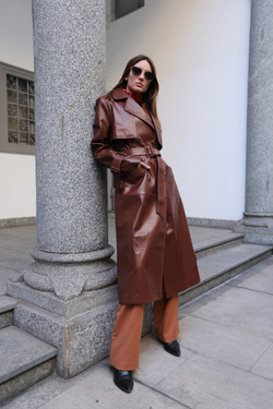 BERIBEGI BOX: короткая дубленка + кожаный тренч