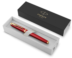 Подарочный набор: Ручка перьевая Parker IM Premium F318 Red GT, цвет чернил синий и красный недатированный ежедневник с золотым срезом