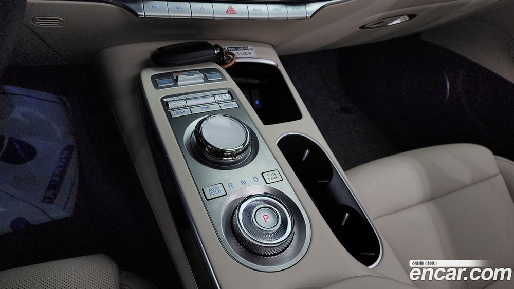 Genesis GV70 2.5T Бензин AWD (04.2023)