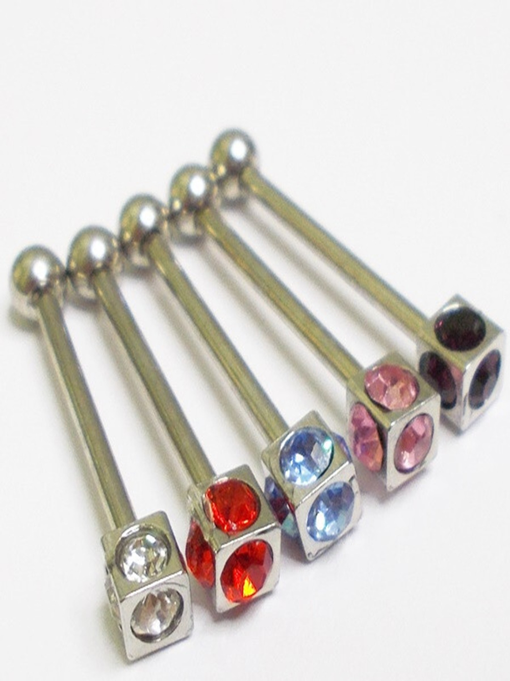 Штанга 18мм для пирсинг языка, толщиной 1,6мм с шариком 4мм и кубом с цветными кристаллами. Сталь 316L, 5 шт.