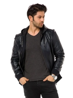 Куртка мужская  из натуральной кожи
