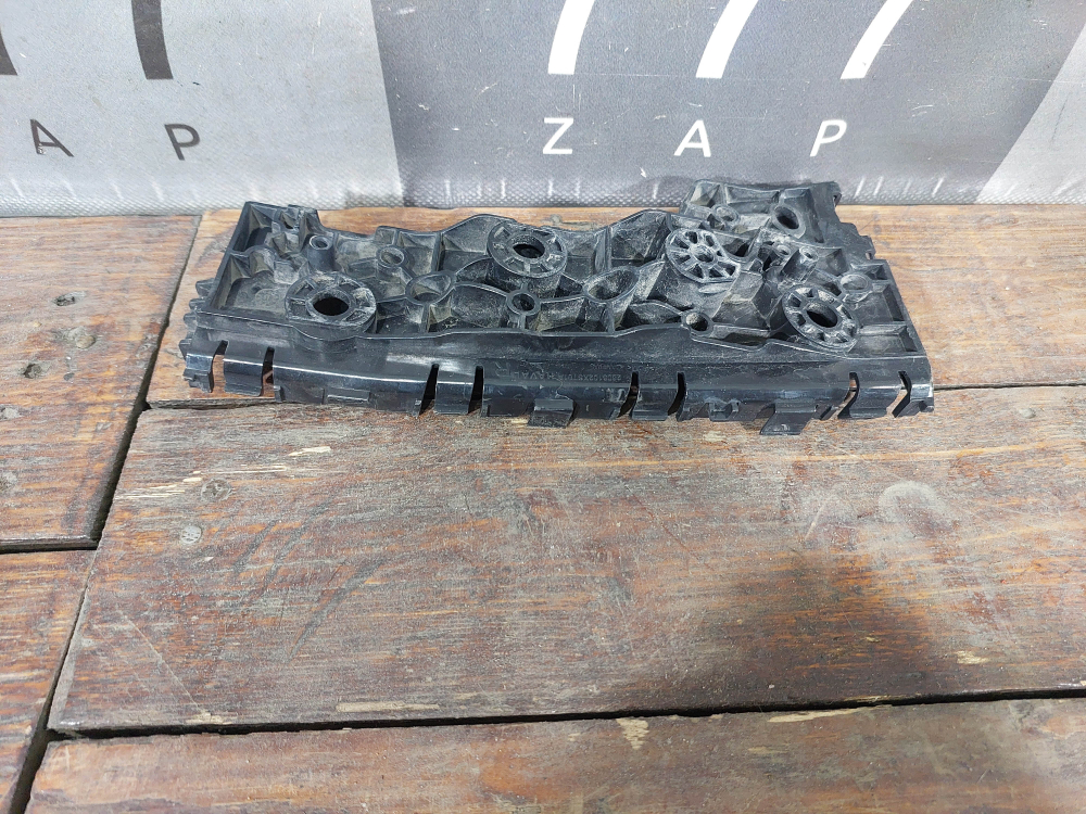 Кронштейн переднего бампера правый Haval Jolion 21-нв Б/У Оригинал 2803102XST01A