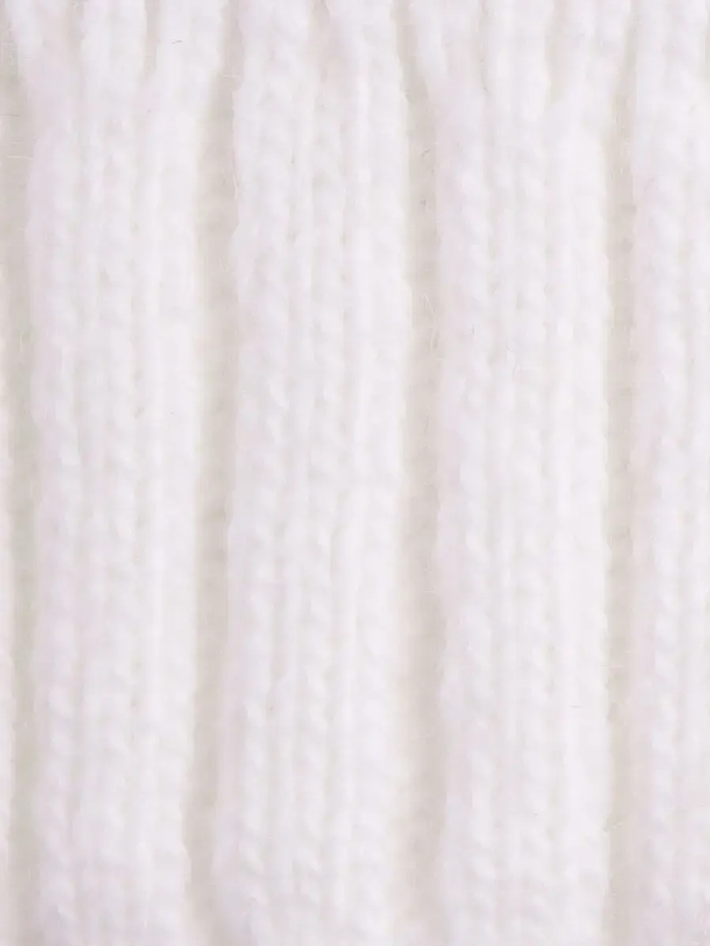 Шапка осенняя детская на завязках и снуд