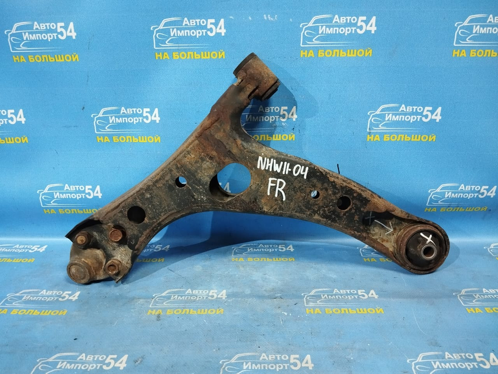 Рычаг передний правый TOYOTA PRIUS 2002