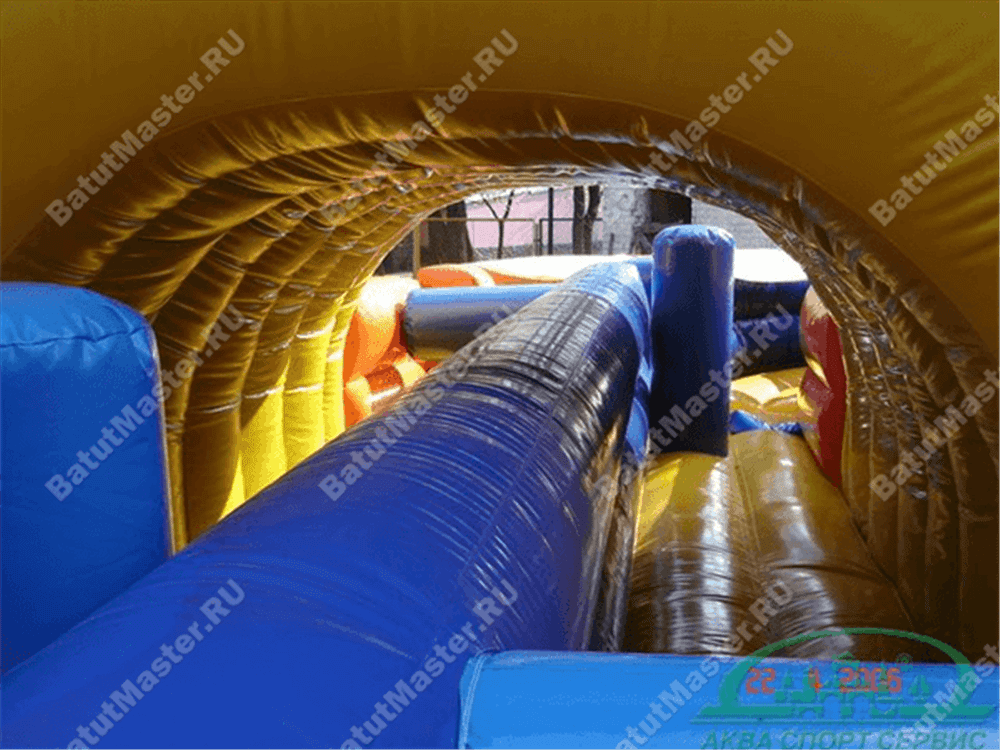 Коммерческий надувной батут "В погоне за сыром"