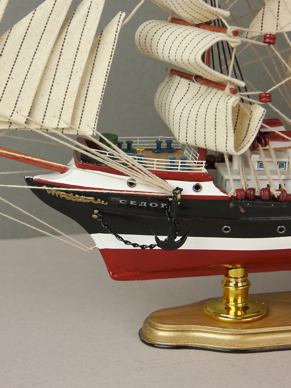 Meteor Lights Модель парусника Седов 52 см