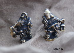 Статуэтка. Гном с киркой