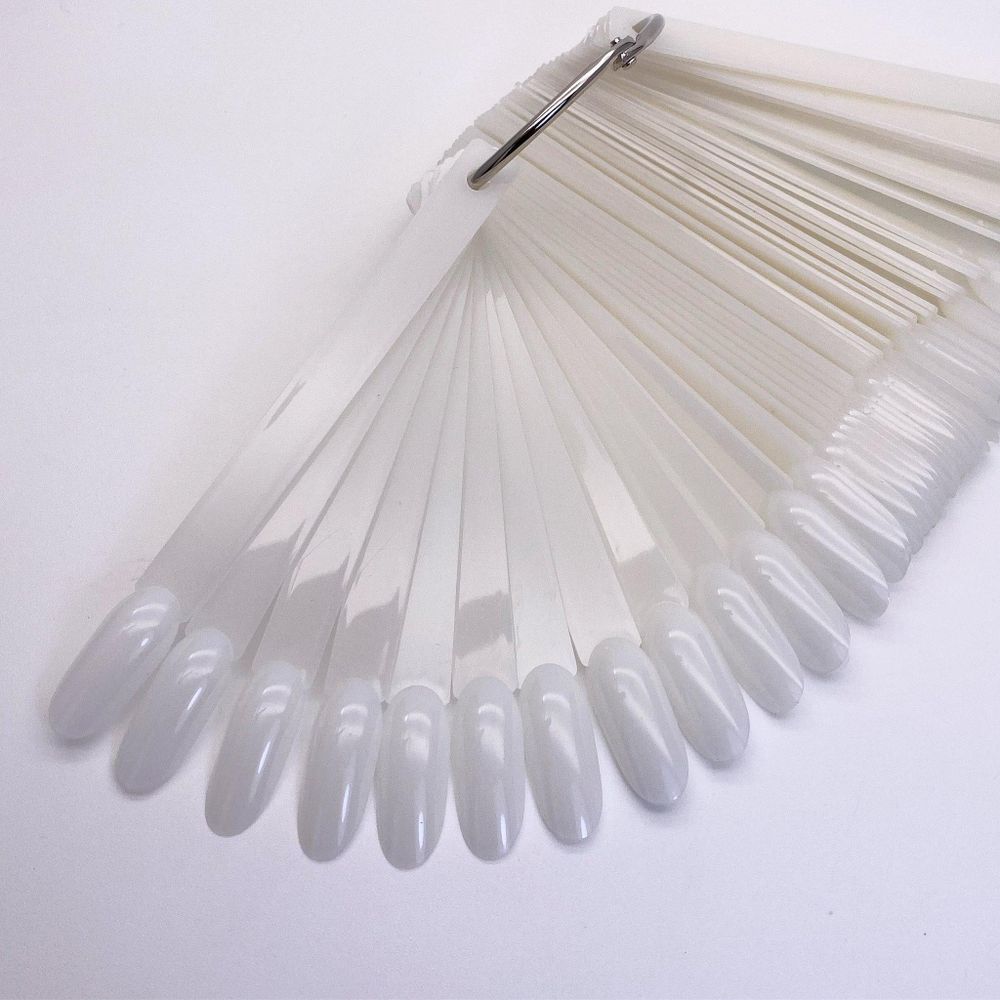 1624 Палитра веер миндаль на кольце натуральная 50 шт