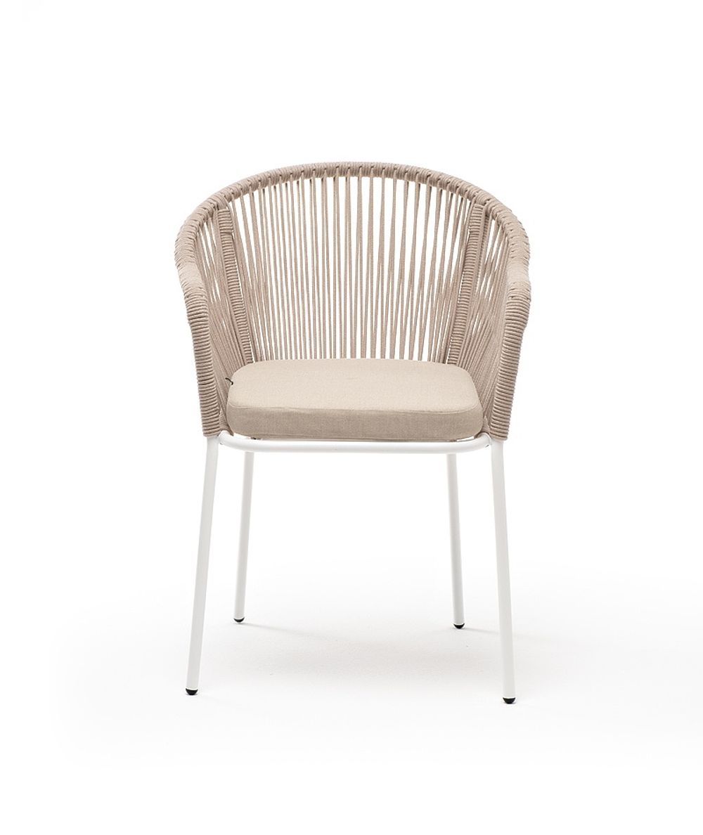 "Лион" стул плетеный из роупа, каркас из стали белый муар, роуп бежевый круглый, ткань бежевая