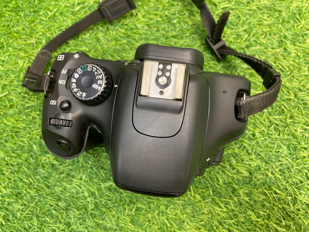 Canon EOS 550D 23.600 кадров