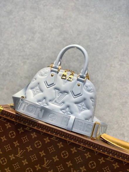 Louis Vuitton Alma BB