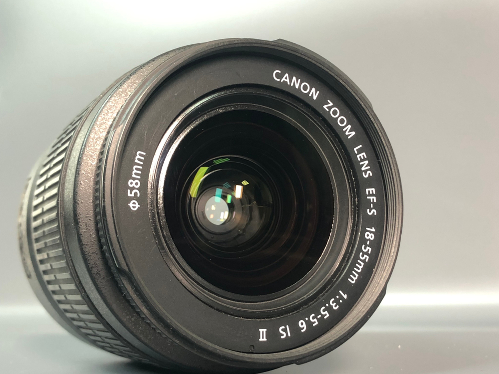 Canon 600D Kit 18-55mm 3.5-5.6 IS STM II 3.700 кадров