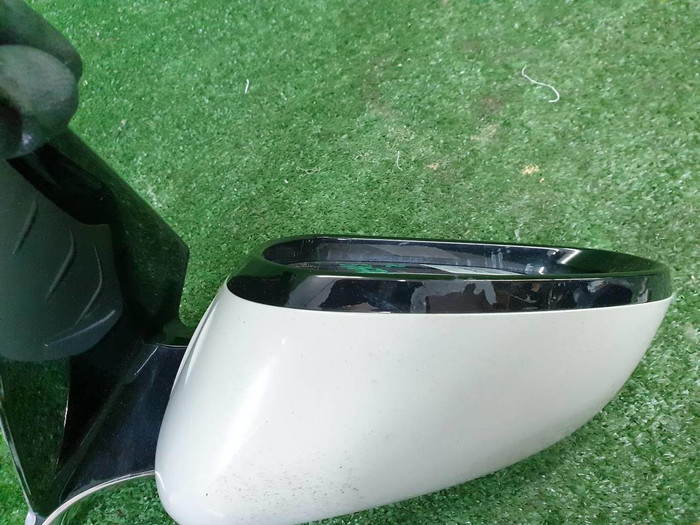 Зеркало левое Genesis G70 (2017-2021) 7 контактов