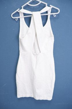 Платье  Zara лаконичное 46 размер