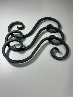 Кованый элемент волюта 130х330мм квадрат полнотелый 12х12мм