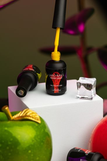 Гель-лак Laro Nails Neon Light гель-лак 02 12ml.