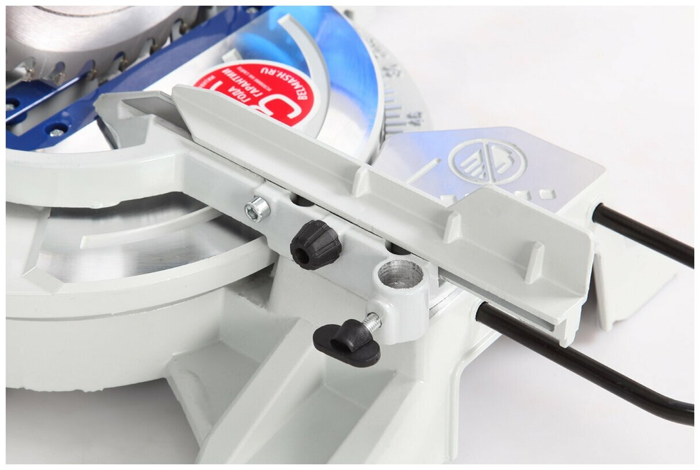 Пила торцовочная BELMASH MSB-255 (S218A)