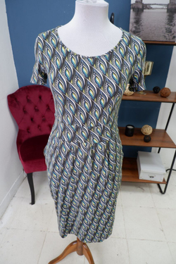 Платье Magnolica интересное 42 размер