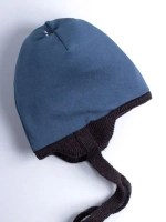 Шапка детская осенняя с завязками и помпонами