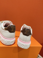 Louis Vuitton Time Out