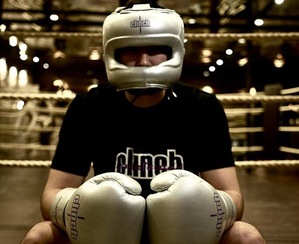 Шлем боксерский с бампером Clinch Undefeated Russian Team серебристый C160RT