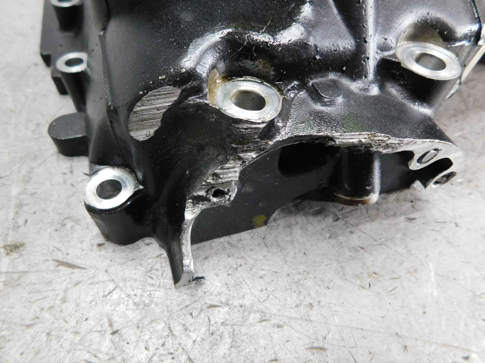 нижняя часть картера Honda CB1300 SC54E