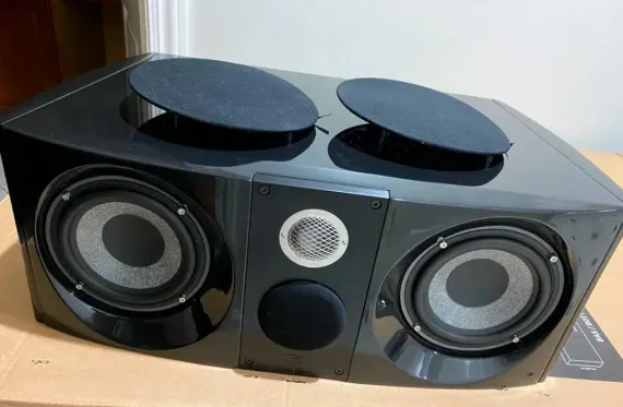 Focal Sopra Center Carrara White