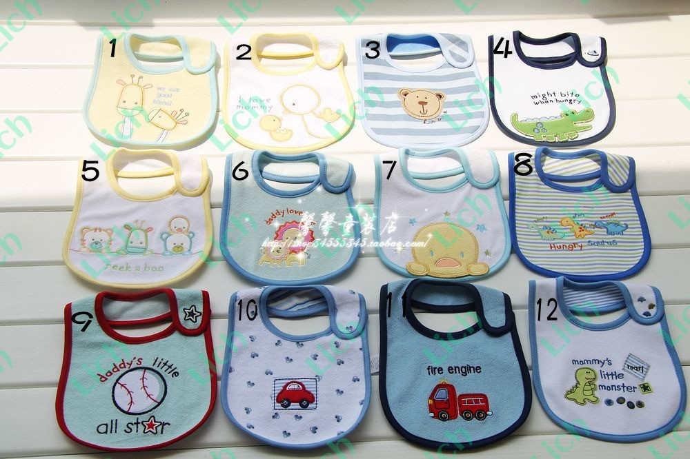 Слюнявчик водонепроницаемый разнообразных расцветок