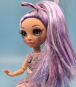 Кукла Rainbow High