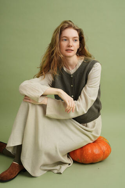 Жилет с пуговицами из итальянского хлопка цвета хаки