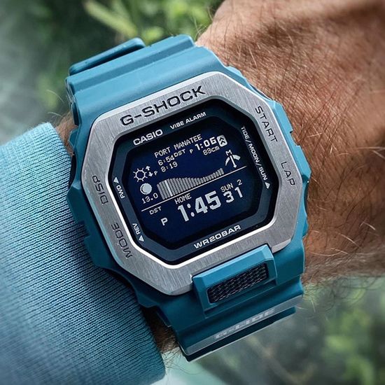 Наручные часы Casio GBX-100-2E