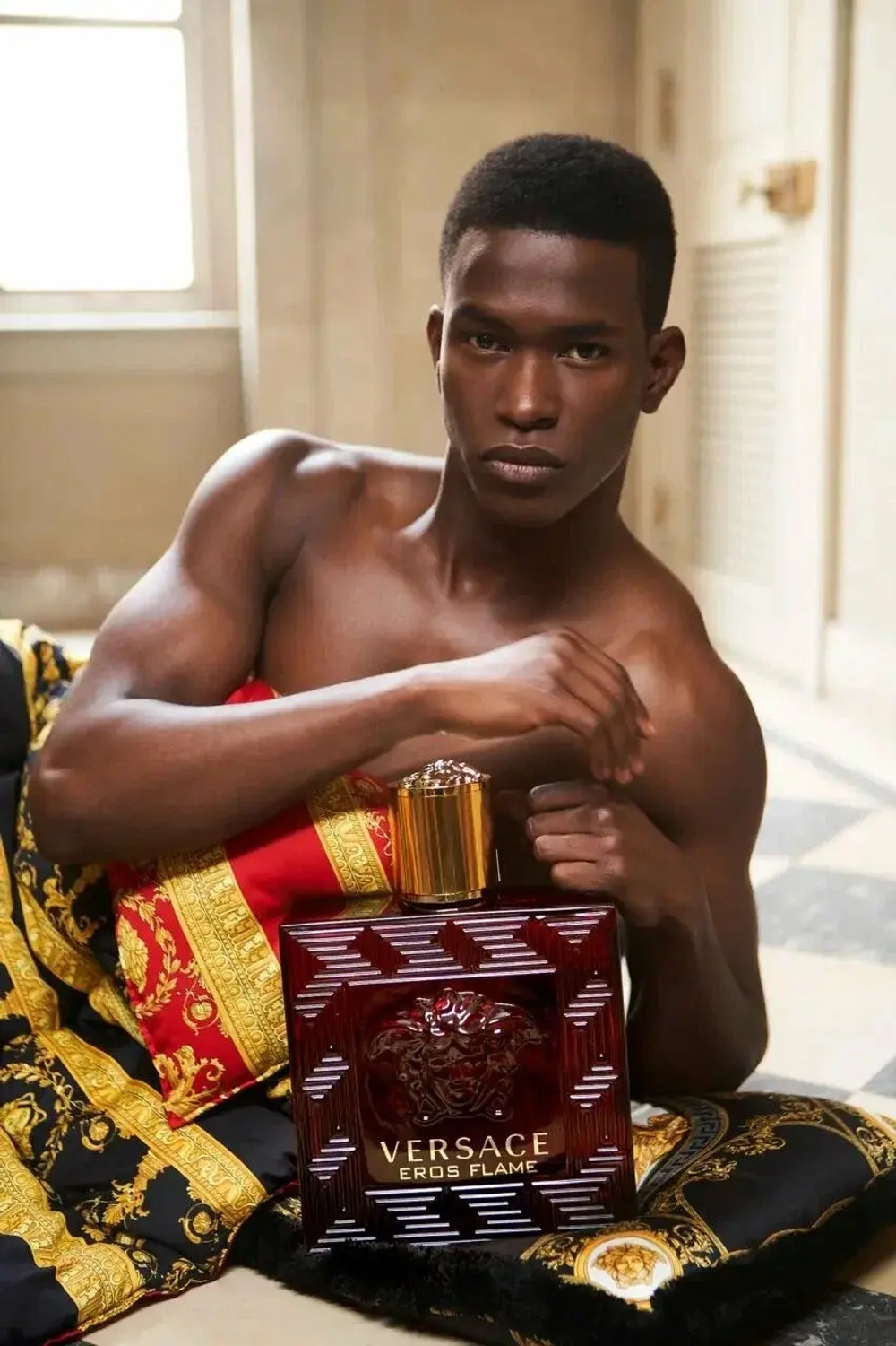 Versace парфюмерная вода Eros Flame, 100 мл, 100 г