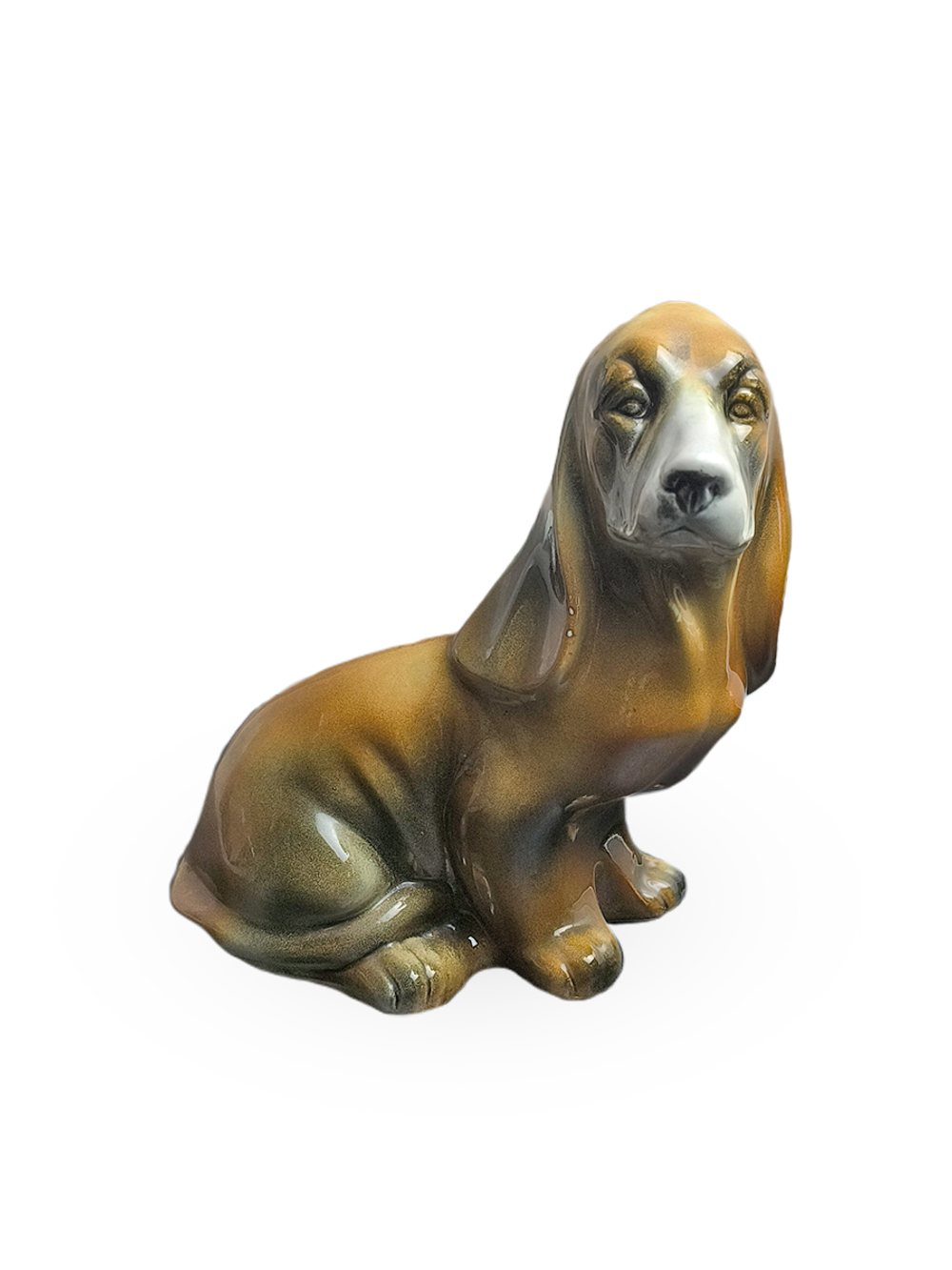 Фарфоровая статуэтка "Бассет-хаунд"