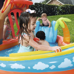 Игровой центр-бассейн 265х265х104 см, 208 л, Вулкан, горка, принадлежности для игр, от 2 лет, Bestway, 53069