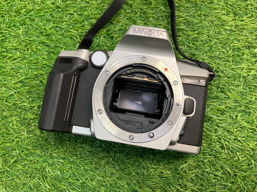 Minolta Dynax 5