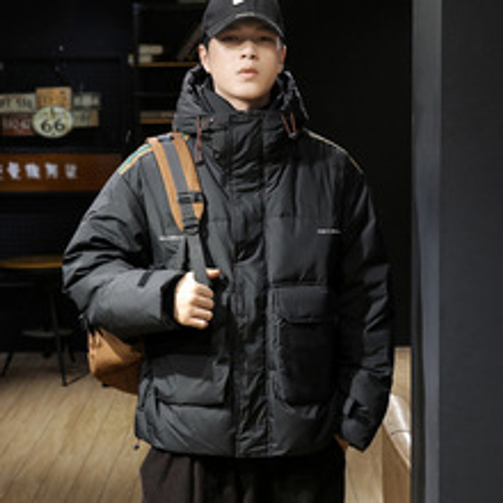 Пуховик мужской с накладными карманами, состав 90% белый утиный пух