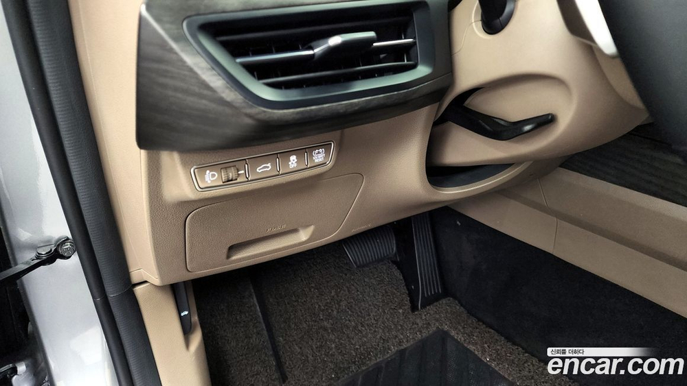 Kia K8 Hybrid Noblesse (05.2021)