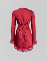 Платье Parijanka 1836 короткое атласное со шнуровкой на спине