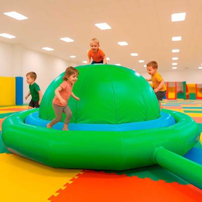 Надувное оборудование «Надувной живот» 5*5*1,5 м, зелёно-голубой