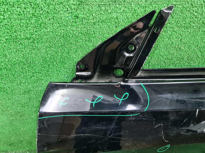 Дверь передняя левая Tesla Model Y (2020-н.в.)