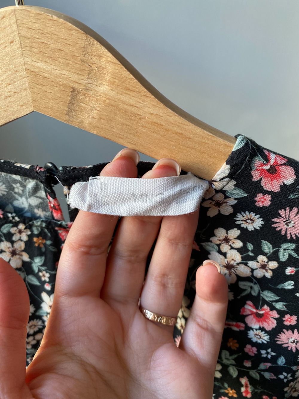 Платье из вискозы Mango, 152