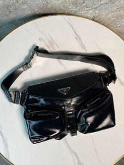 Сумка-мессенджер Prada