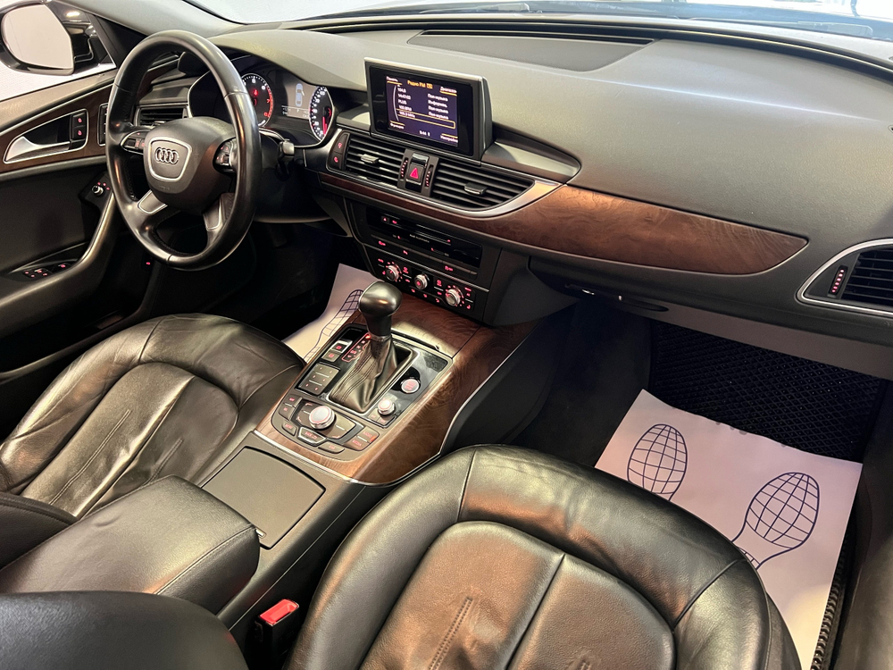 Audi A6, 2012 год