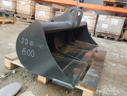 Ковш JD325 1500 мм планировочный