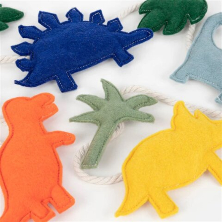 Гирлянда из фетра "Дино" 3,2 метра