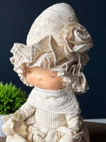 Кукла декоративная сидящая 21х16х37 см