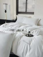 Постельное белье Blum | White