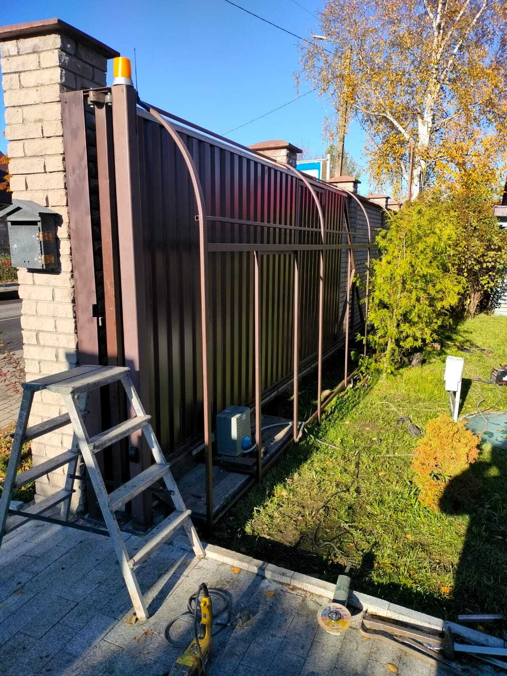 Навес под откатные ворота.