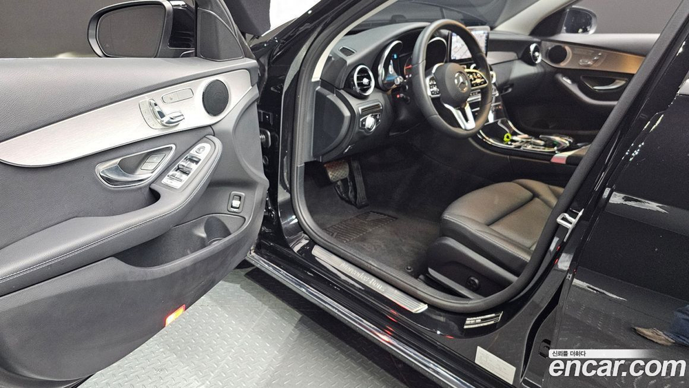 Mercedes-Benz C-Class W205 C200 Avangarde (04.2020)