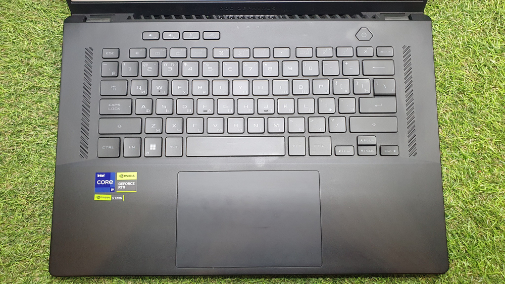 Игровой ASUS i9-13/32Gb/RTX 4070 8Gb/2K 240Hz/ROG Zephyrus M16 GU604VI-N4125 90NR0BW1-M006K0/Windows 11